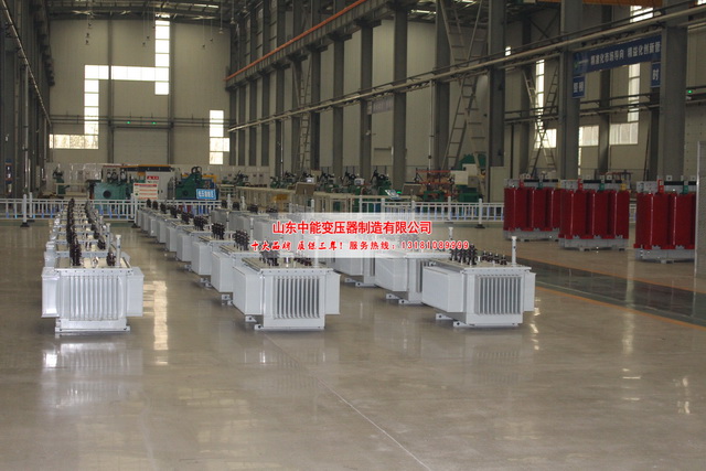 蒸湘S13-800KVA/10KV/0.4KV油浸式变压器